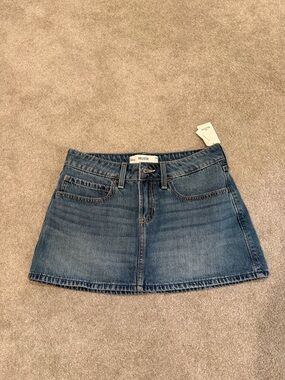 Hollister Classic Medium Wash Denim Mini Skirt